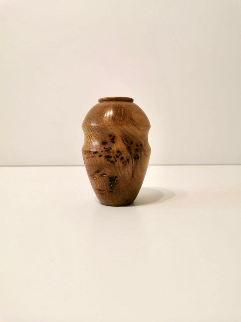 Elm Bud Vase - Image 5