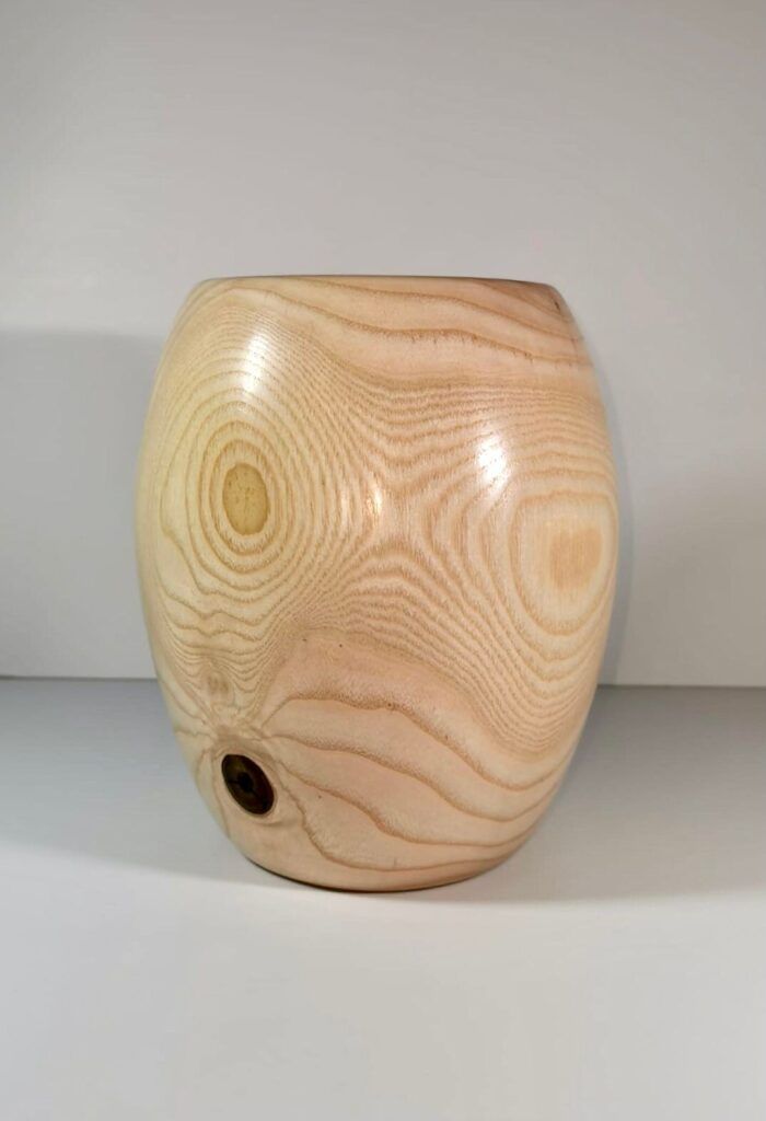 English Ash Decorative Vase - Image 2