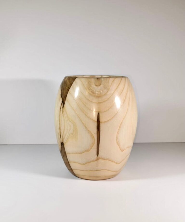 English Ash Decorative Vase - Image 4