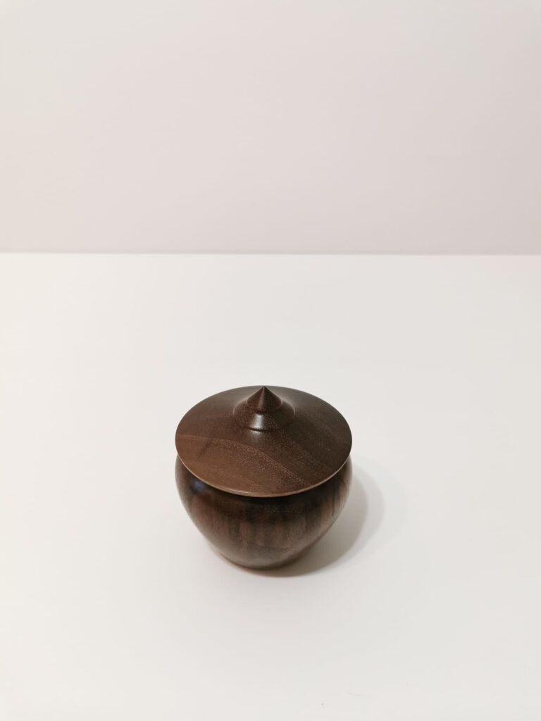 Walnut Trinket/Keepsake Box - Image 4