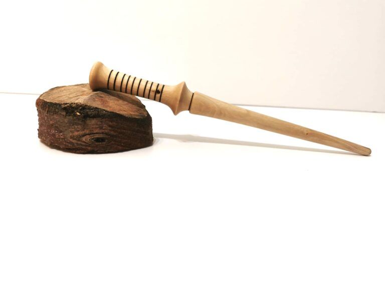 Holme Oak Magic Wand