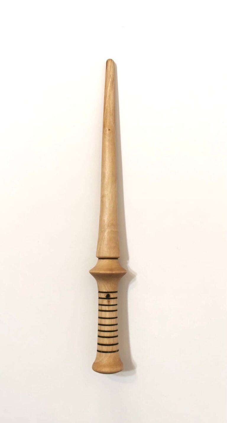 Holme Oak Magic Wand - Image 3